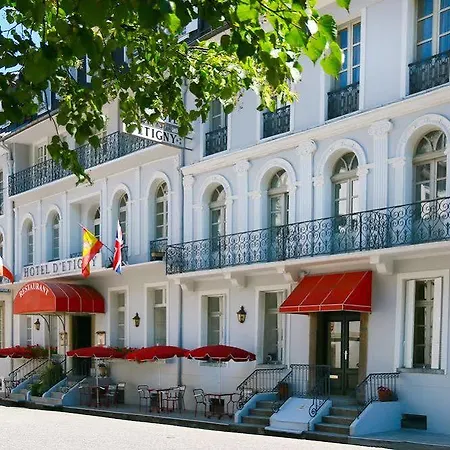 Hotel D'etigny 3*