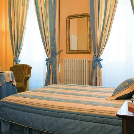 D'etigny Bagnères-de-Luchon